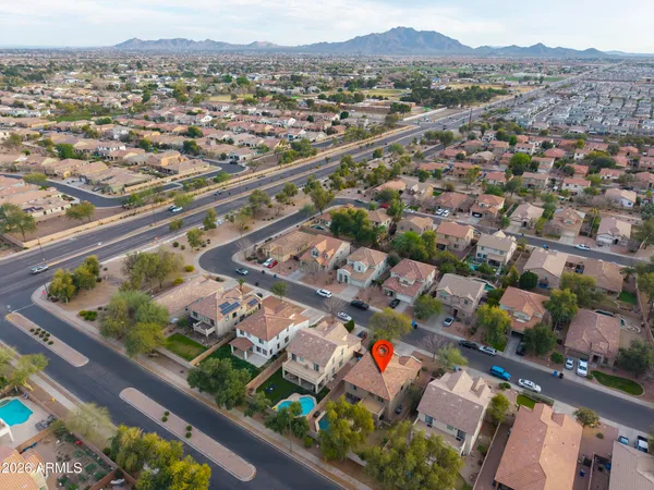 $599,999 | 1538 East Nightingale Lane, Gilbert, AZ 85298