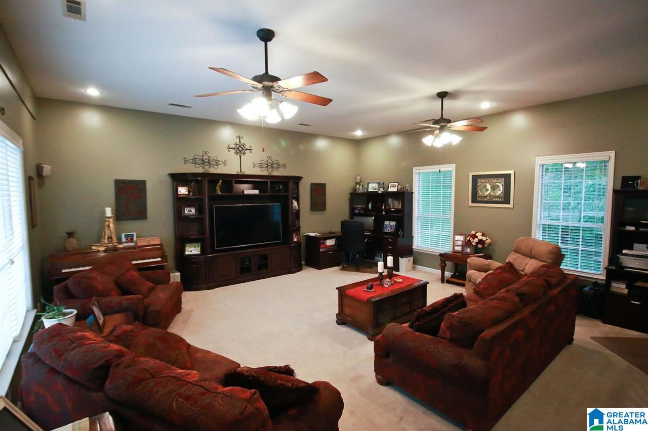124 Spring Trail Warrior, AL 35180 - Photo 16 of 20