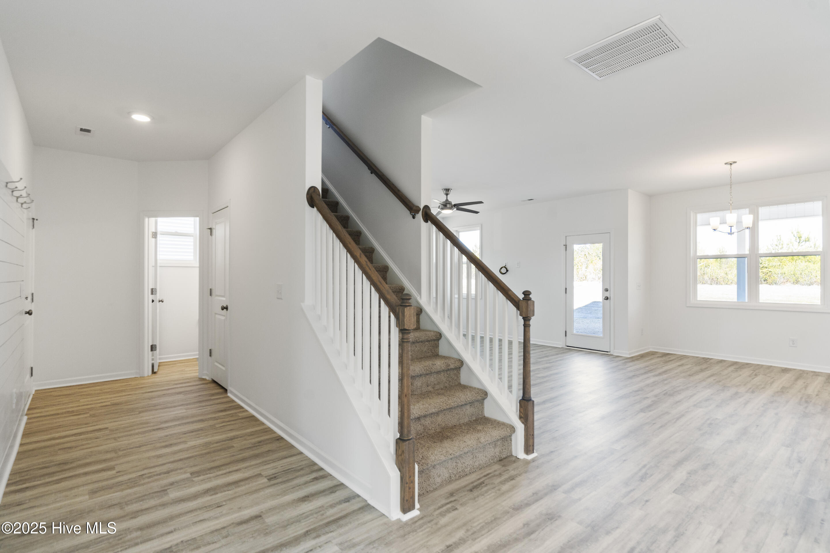 246 Clear View School Road Jacksonville, NC 28540 - Photo 25 of 45 mls-DSC08935