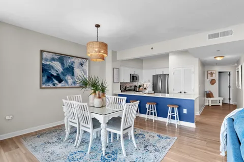 $779,000 | 550 Tops'l Beach Boulevard, Unit 809, Miramar Beach, FL 32550