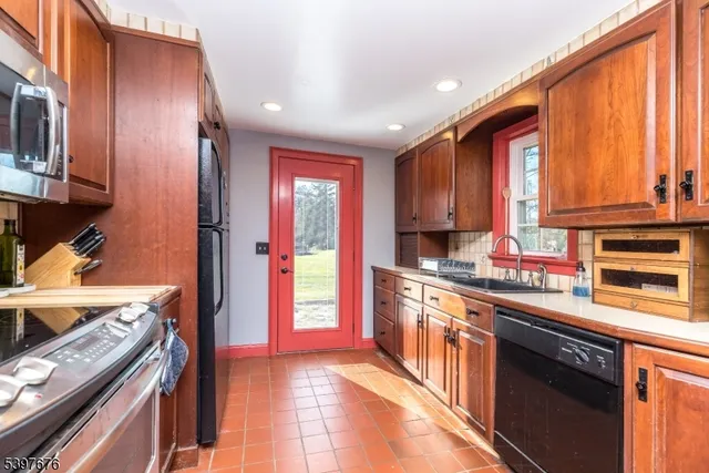 $315,000 | 23 Musconetcong Street, Phillipsburg, NJ 08865