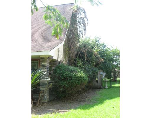 330 Devon Road Laplace, LA 70068 - Photo 7 of 25 Gallery Image 7
