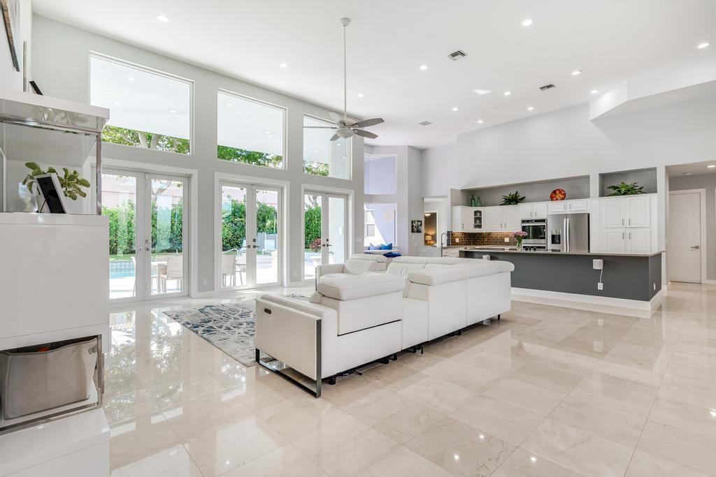 7641 Northeast Morningside Terrace Boca Raton, FL 33487 - Photo 11 of 36 Photo 11