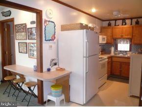 15 Mary Alice Road Manahawkin, NJ 08050 - Photo 4 of 15 Gallery Image 4