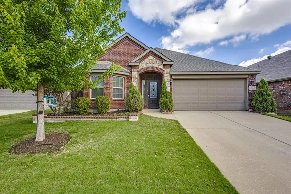 $350,000 | 2213 Scott Creek Drive, Little Elm, TX 75068