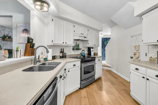 $735,000 | 1415 Oak Landing Road, Mount Pleasant, SC 29464