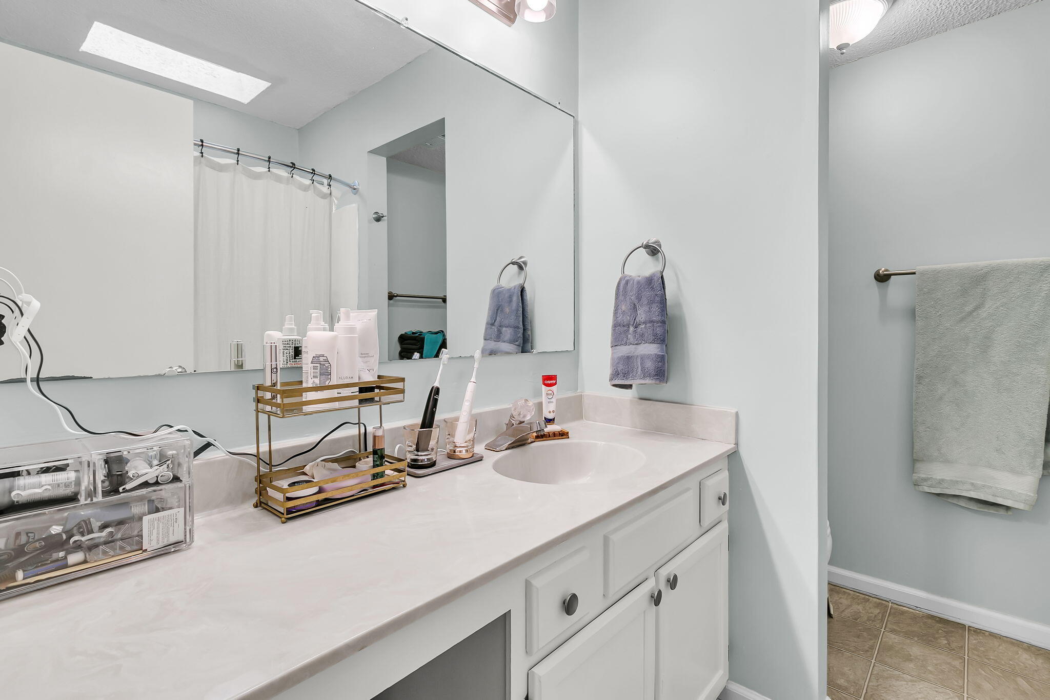 1415 Oak Landing Road Mount Pleasant, SC 29464 - Photo 27 of 42 Ensuite Bath