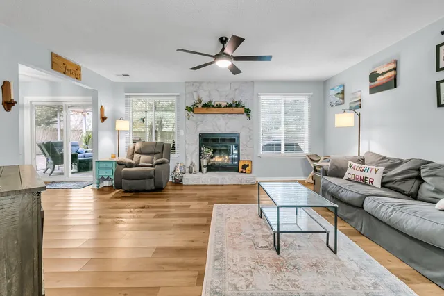 $735,000 | 1415 Oak Landing Road, Mount Pleasant, SC 29464