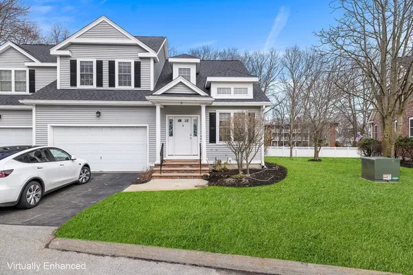 $975,000 | 3 Georgia Drive, Unit 3, Burlington, MA 01803