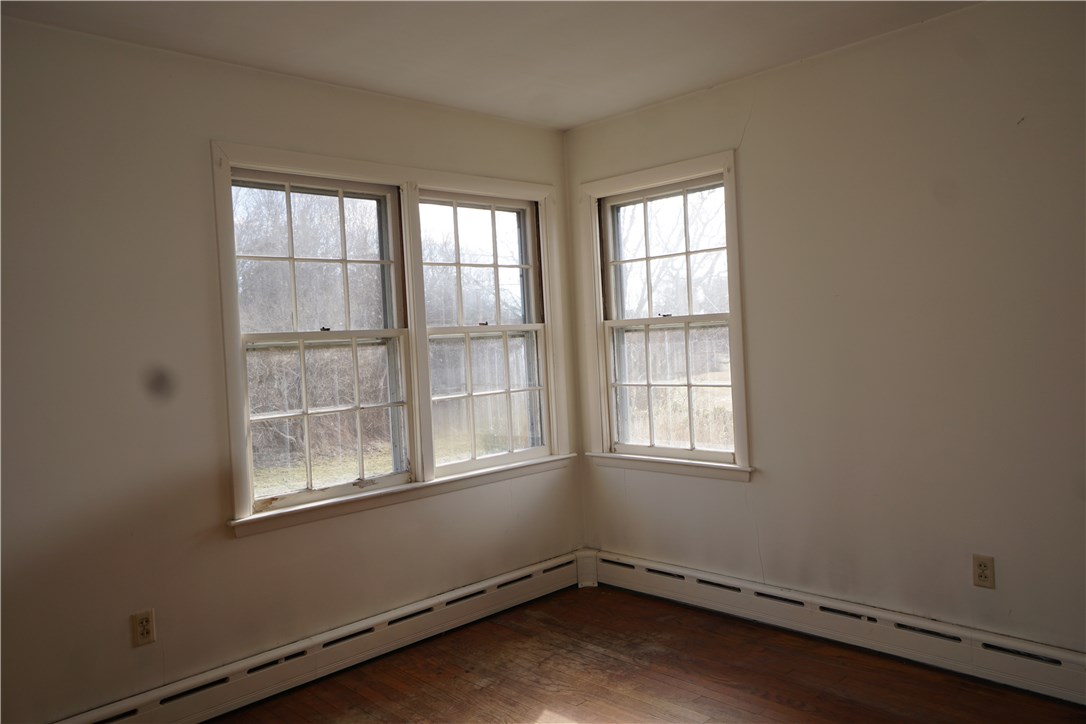 53 Howland Road Westport, MA 02790 - Photo 3 of 6 Bedroom