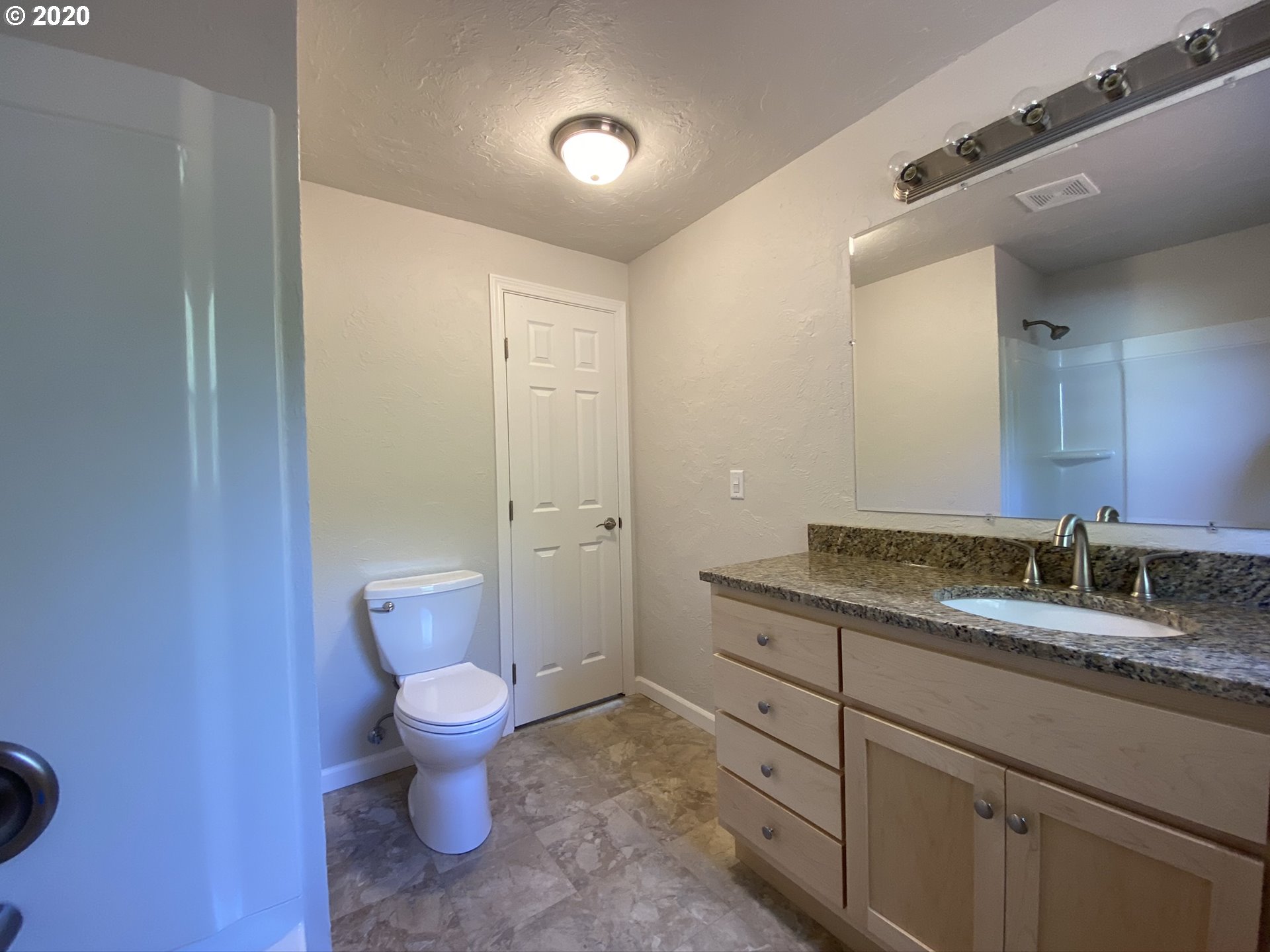 660 32nd Street Springfield, OR 97478 - Photo 16 of 23
