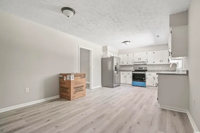 $259,900 | 1490 Lawson Drive, Galivants Ferry, SC 29544