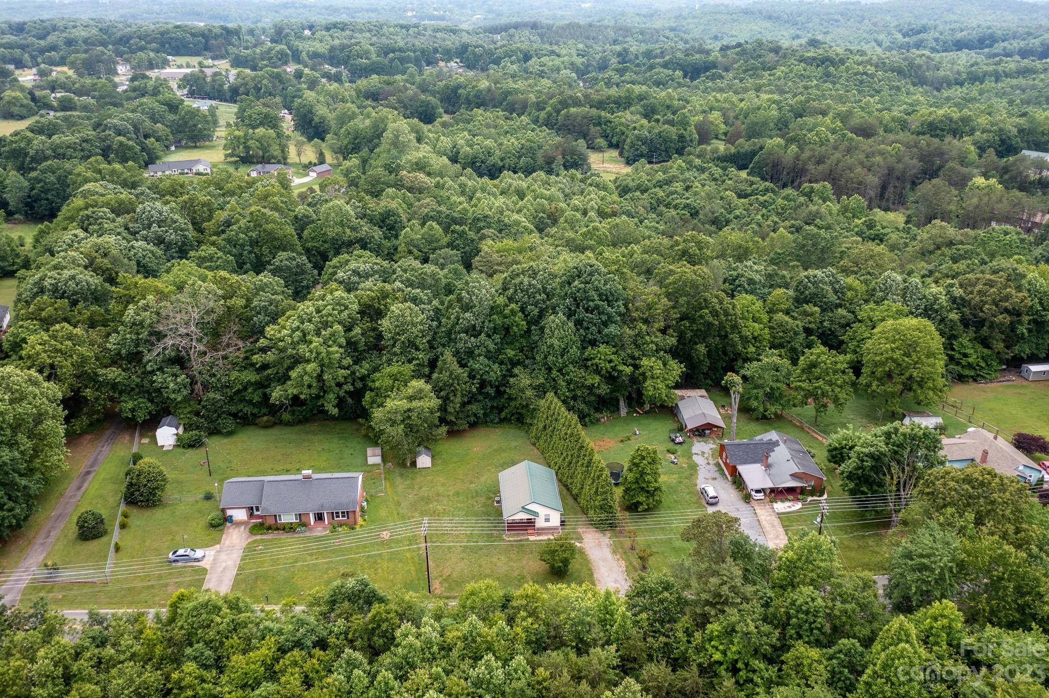 2164 Zion Road Morganton, NC 28655 - Photo 28 of 31 Gallery Image 28