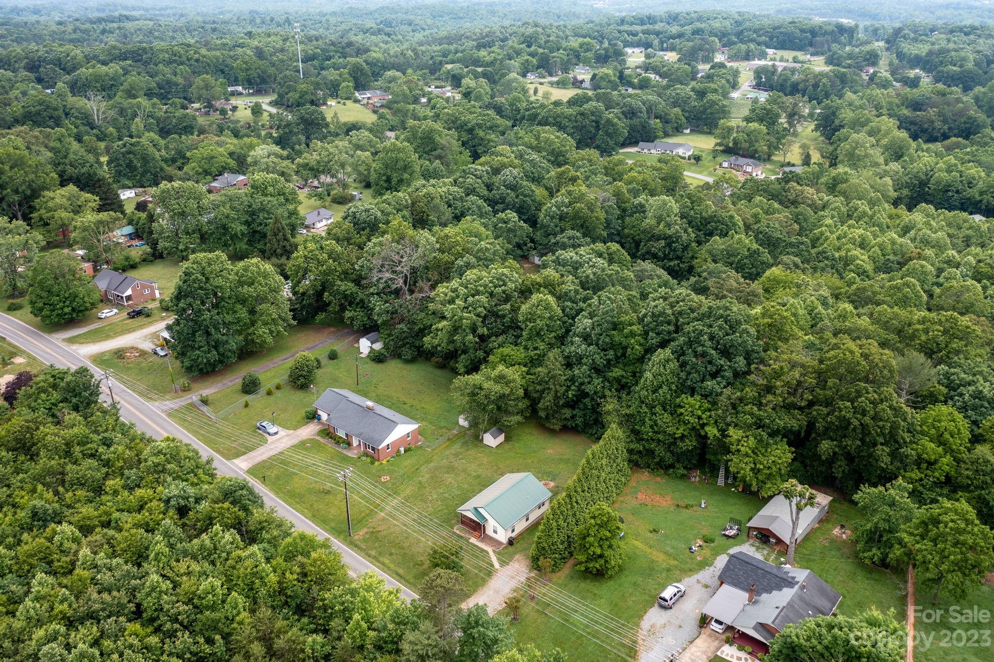 2164 Zion Road Morganton, NC 28655 - Photo 29 of 31 Gallery Image 29