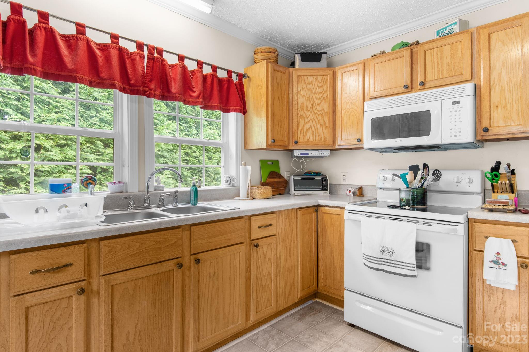 2164 Zion Road Morganton, NC 28655 - Photo 3 of 31 Gallery Image 3