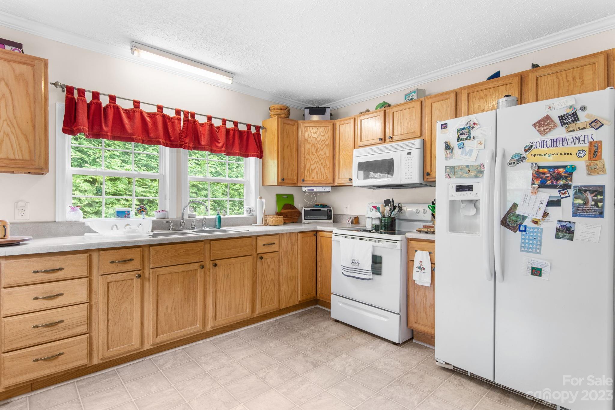 2164 Zion Road Morganton, NC 28655 - Photo 4 of 31 Gallery Image 4