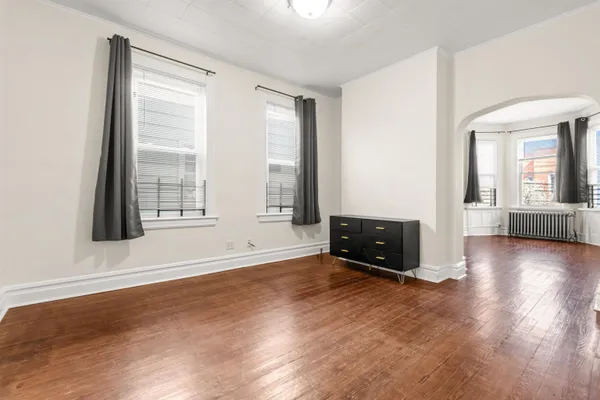 $2,400 | 711 6th Street, Unit 2, Union City, NJ 07087