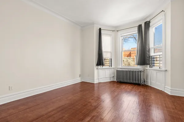 $2,400 | 711 6th Street, Unit 2, Union City, NJ 07087