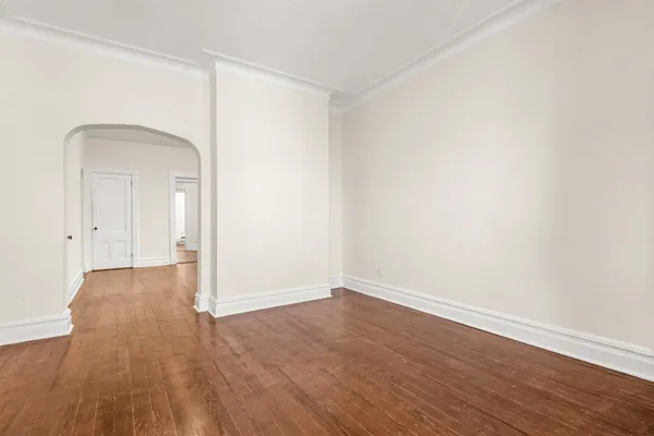 $2,400 | 711 6th Street, Unit 2, Union City, NJ 07087