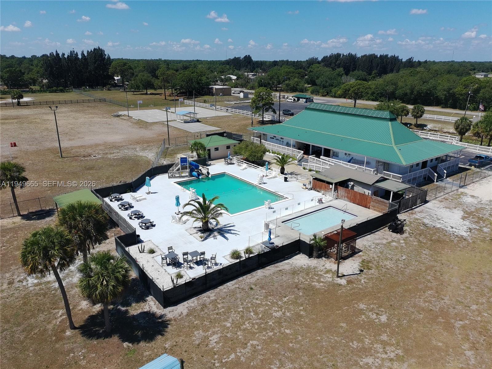 612 Hunting Club Avenue Clewiston, FL 33440 - Photo 50 of 59