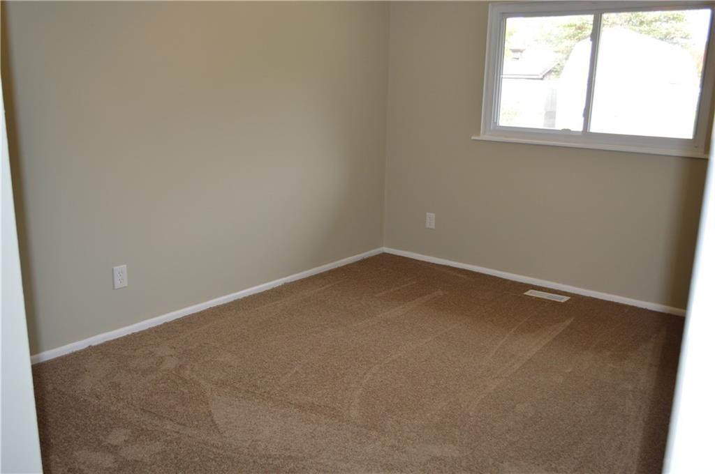 3316 Vineyard Street Springfield, OH 45503 - Photo 7 of 13