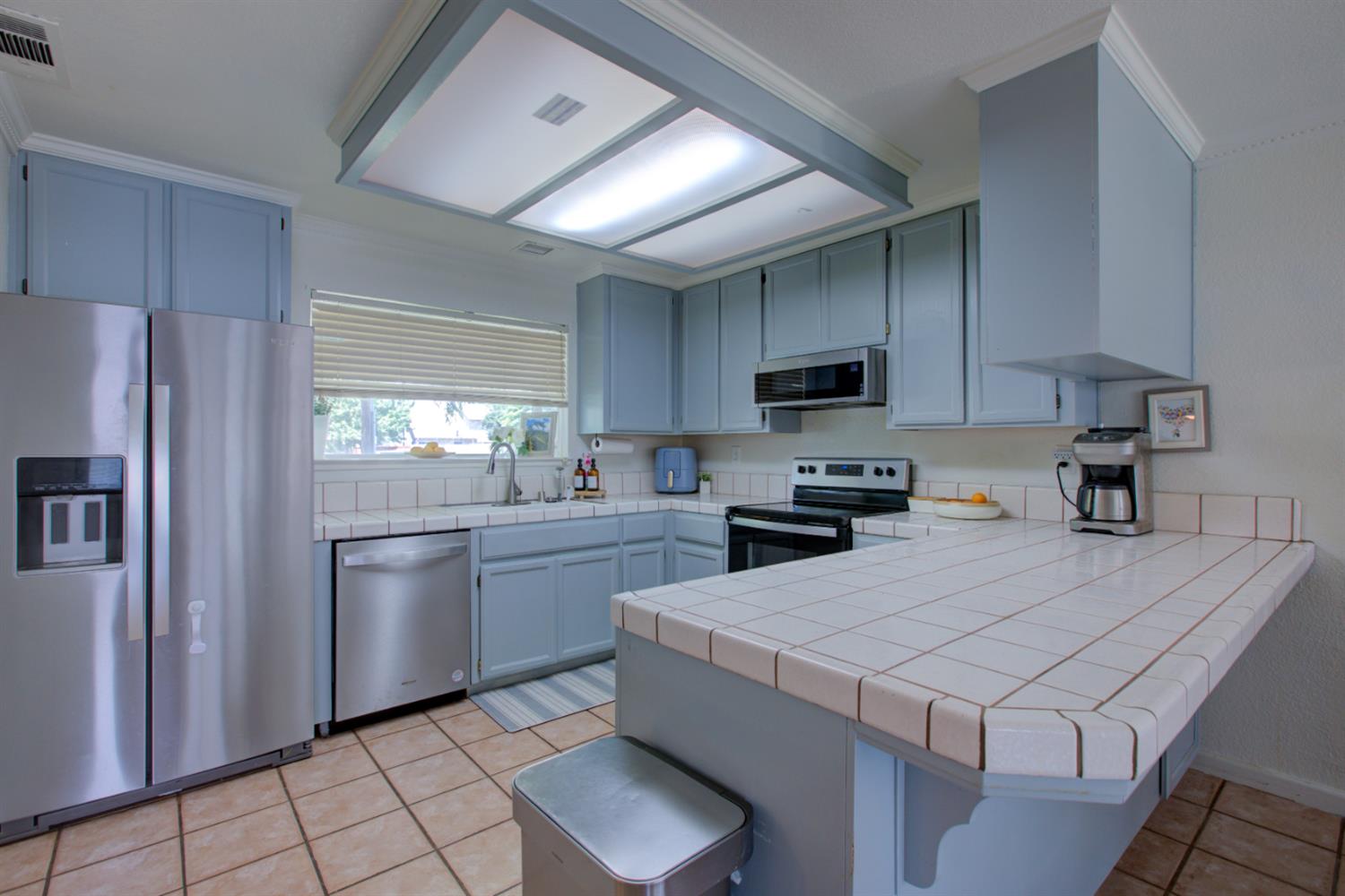 3816 Blaker Road Ceres, CA 95307 - Photo 6 of 40 Kitchen