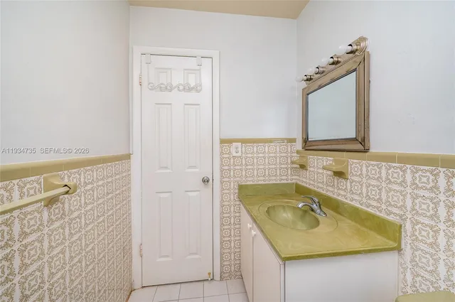 $3,000 | 201 Northwest 34th Avenue, Unit 201, Miami, FL 33125