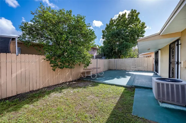 $3,000 | 201 Northwest 34th Avenue, Unit 201, Miami, FL 33125