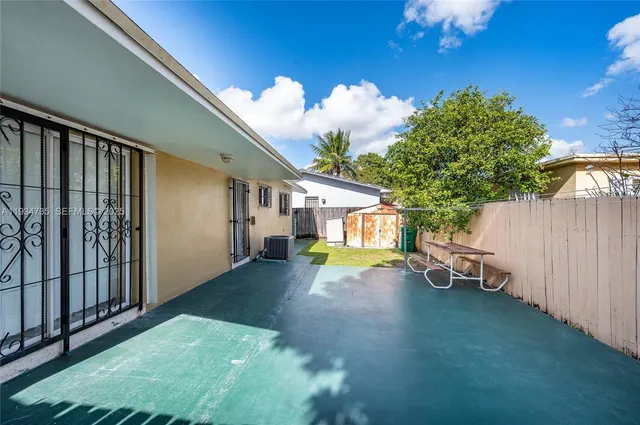 $3,000 | 201 Northwest 34th Avenue, Unit 201, Miami, FL 33125