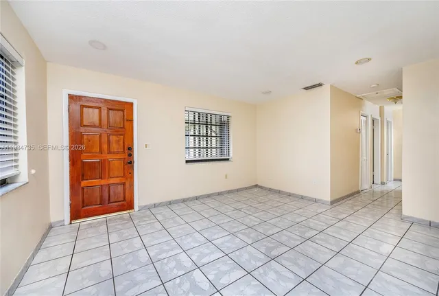 $3,000 | 201 Northwest 34th Avenue, Unit 201, Miami, FL 33125