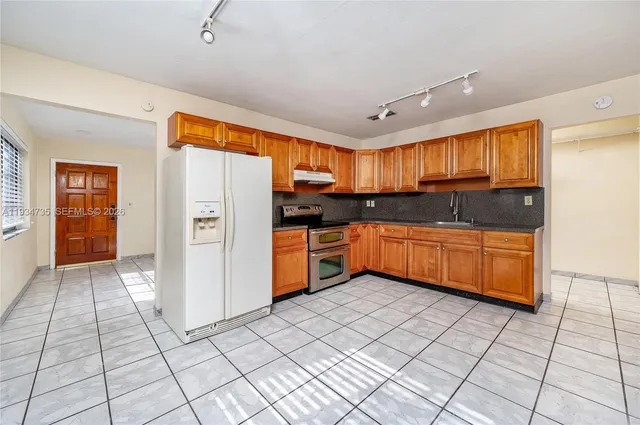 $3,000 | 201 Northwest 34th Avenue, Unit 201, Miami, FL 33125