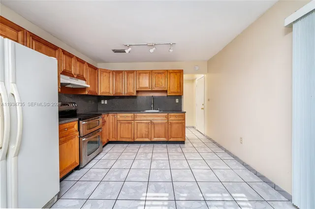 $3,000 | 201 Northwest 34th Avenue, Unit 201, Miami, FL 33125
