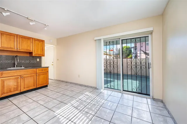 $3,000 | 201 Northwest 34th Avenue, Unit 201, Miami, FL 33125