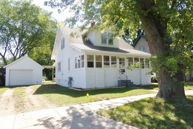 105 Rockingham Avenue Alma, MI 48801 - Photo 23 of 27 1837021-22.JPG