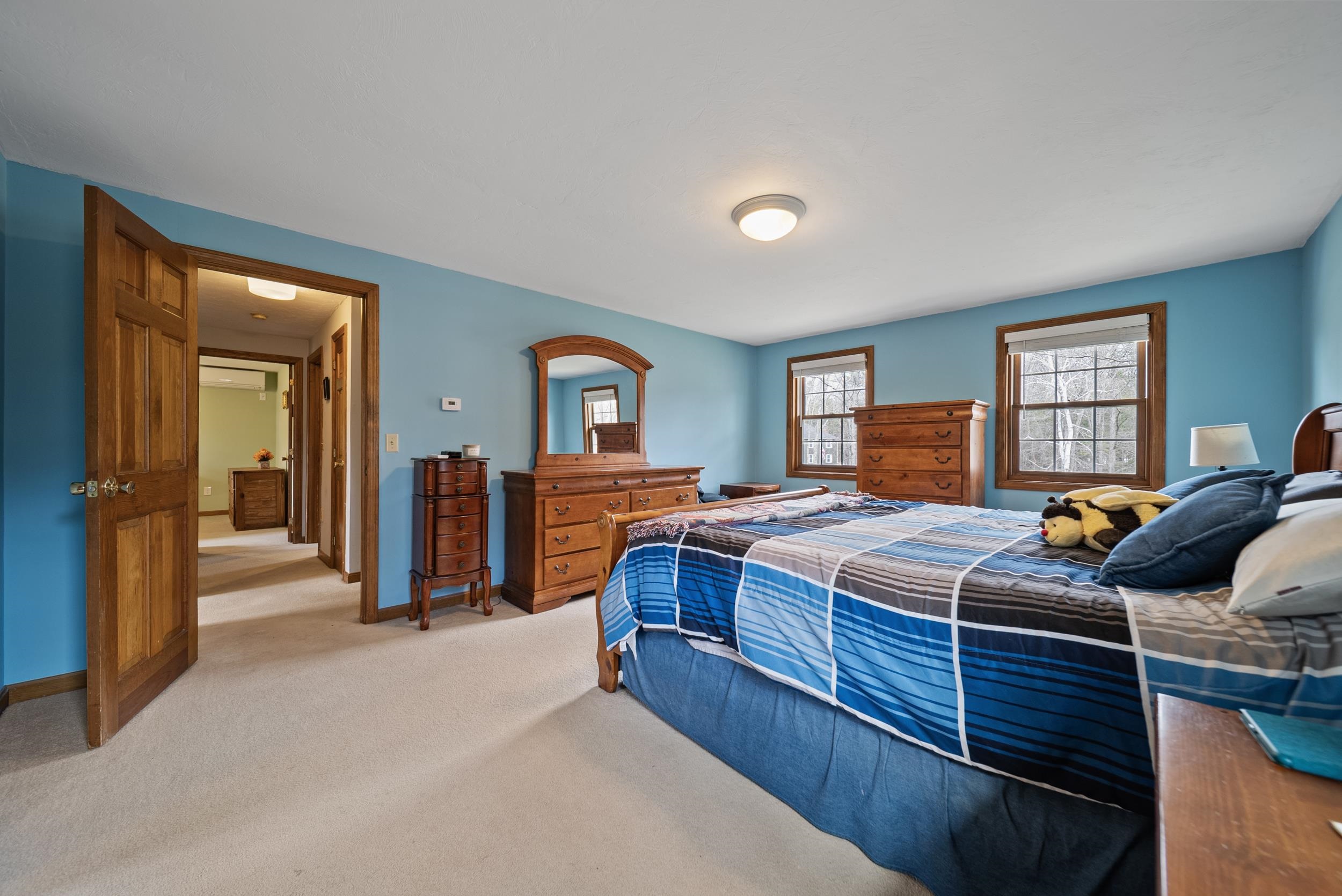 4 Donmac Drive Derry, NH 03038 - Photo 25 of 41