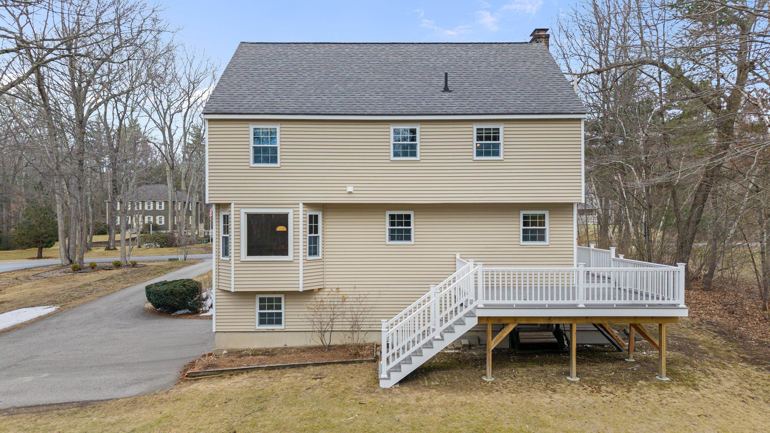 4 Donmac Drive Derry, NH 03038 - Photo 40 of 41