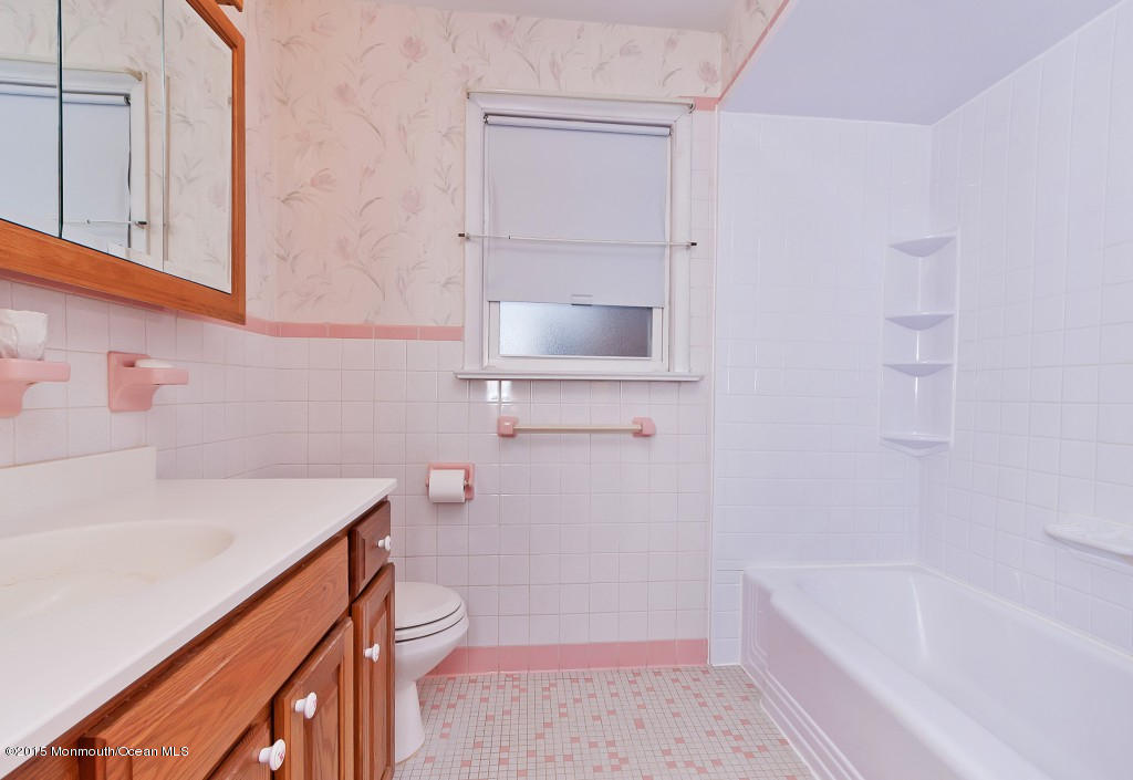 196 Dock Road, Unit A Matawan, NJ 07747 - Photo 19 of 19 wide_IMG_7049_2884139