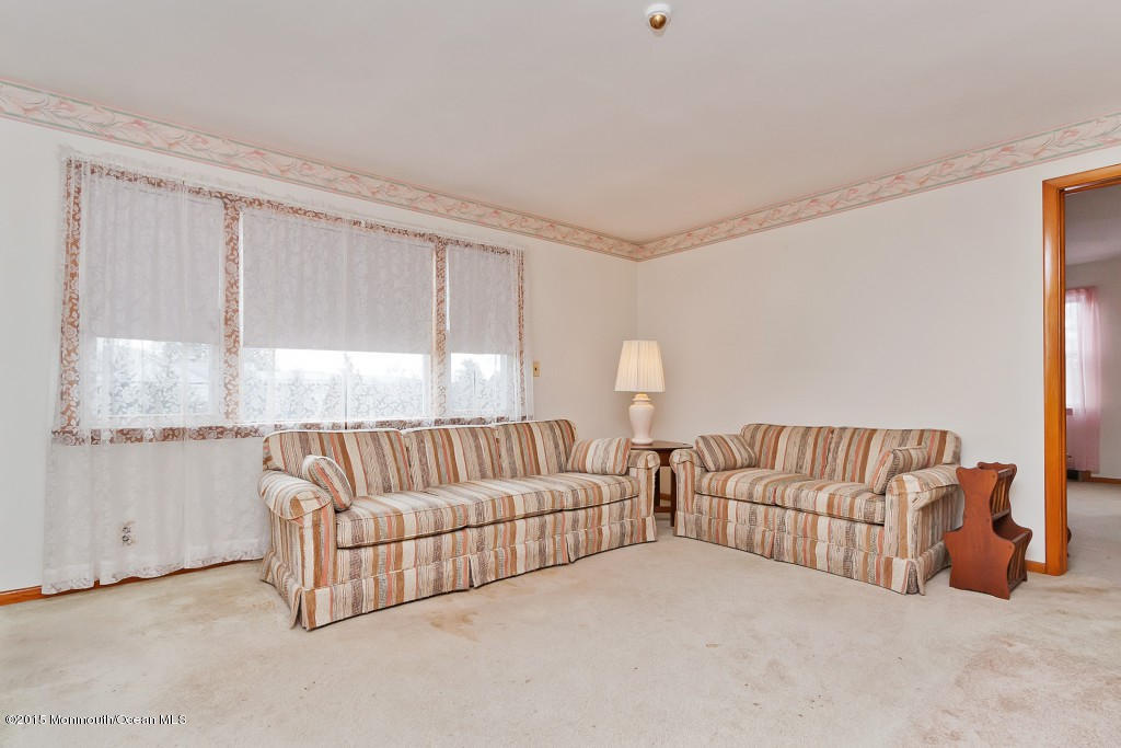 196 Dock Road, Unit A Matawan, NJ 07747 - Photo 10 of 19 wide_IMG_7038_2884130