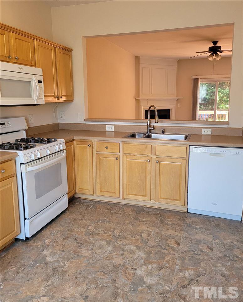 5447 Golden Arrow Lane Raleigh, NC 27613 - Photo 11 of 22 Gallery Image 11