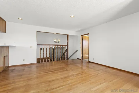 $2,400,000 | 2491 Cordero Road, Del Mar, CA 92014