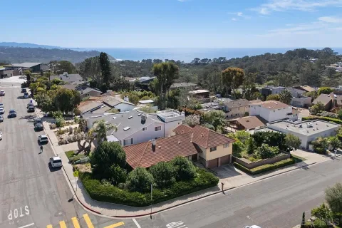 $2,400,000 | 2491 Cordero Road, Del Mar, CA 92014