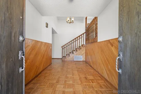 $2,400,000 | 2491 Cordero Road, Del Mar, CA 92014