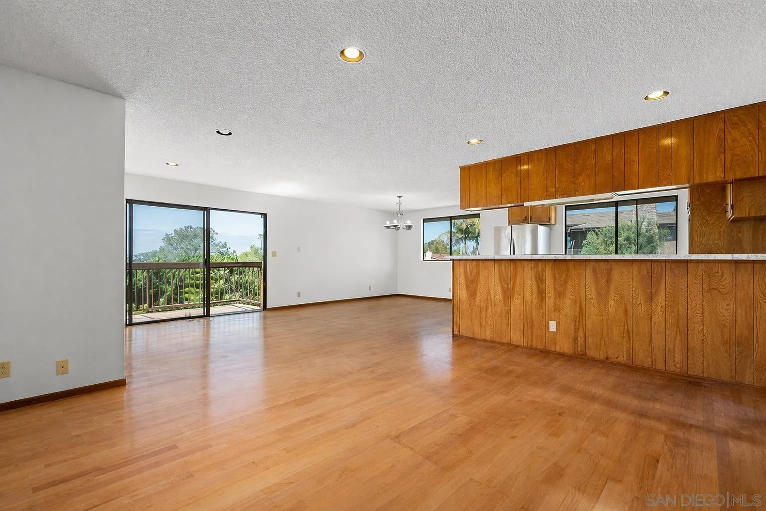 2491 Cordero Road Del Mar, CA 92014 - Photo 9 of 50