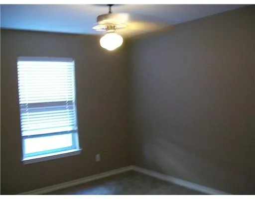 a view of empty room with window