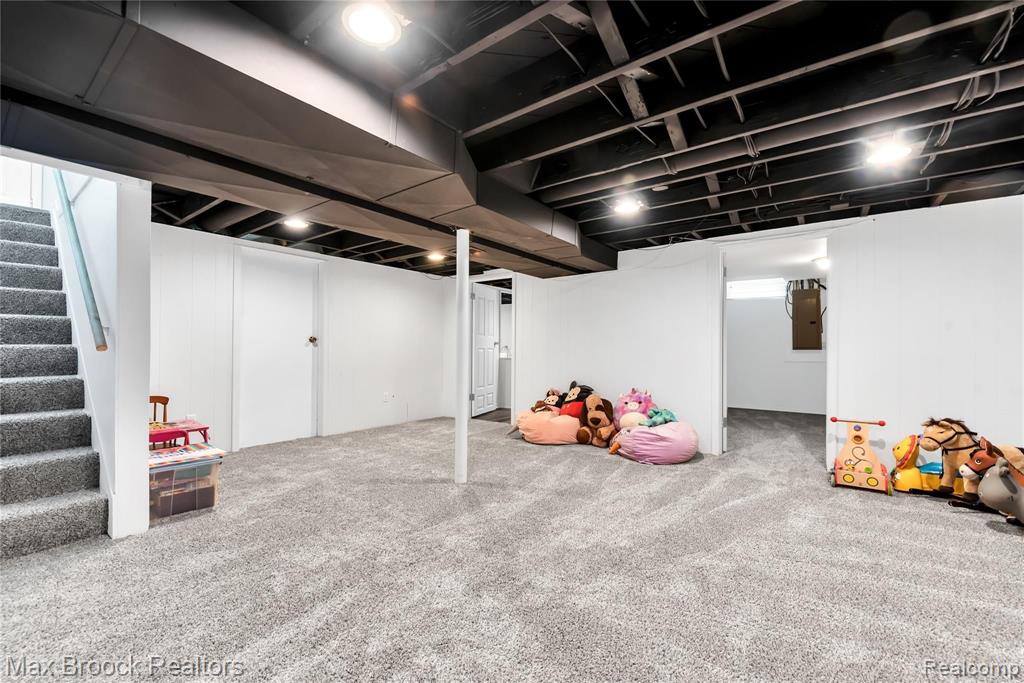 6001 Riverside Drive Jackson, MI 49201 - Photo 25 of 42