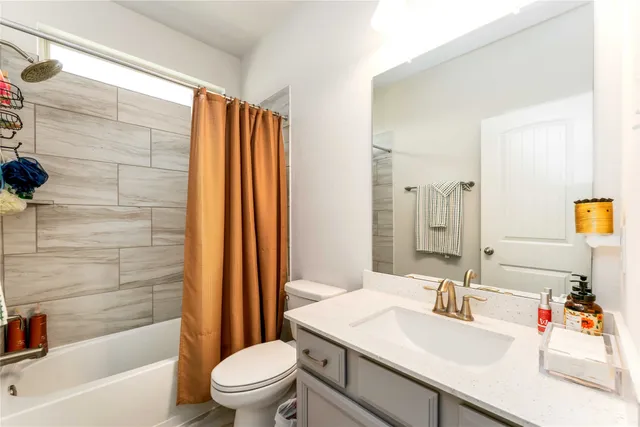 $410,000 | 2001 Sadtler Ridge Circle, La Porte, TX 77571