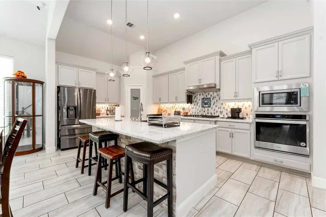 $410,000 | 2001 Sadtler Ridge Circle, La Porte, TX 77571