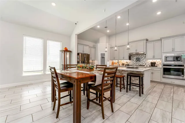 $410,000 | 2001 Sadtler Ridge Circle, La Porte, TX 77571