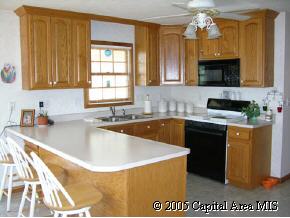 24447 Brierwood Road Athens, IL 62613 - Photo 4 of 9 Gallery Image 4