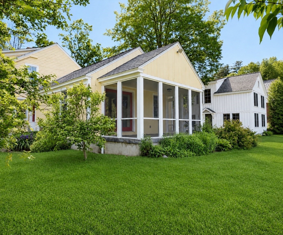 6 Cross Street Buckland, MA 01338 - Photo 6 of 41